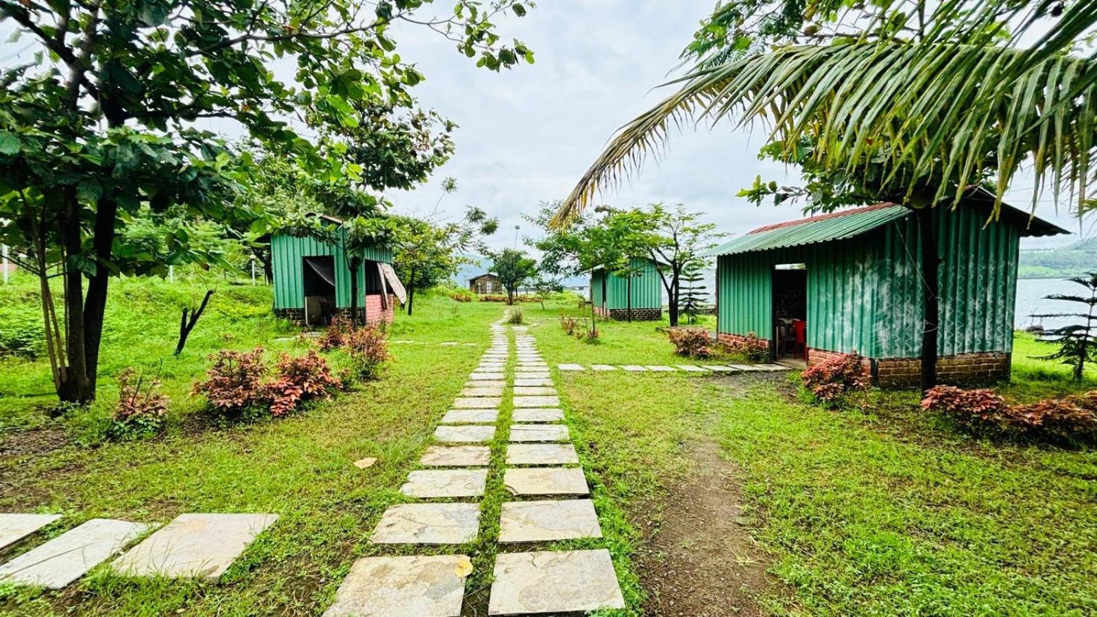 Hotel Mauli Agro Farm Dam View Resort Satara Exterior foto